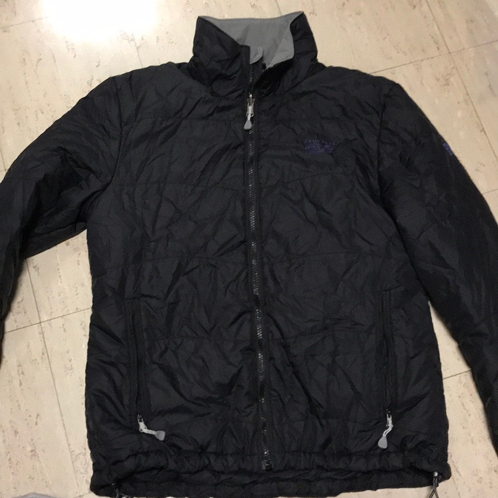 Mountain hardware jacket